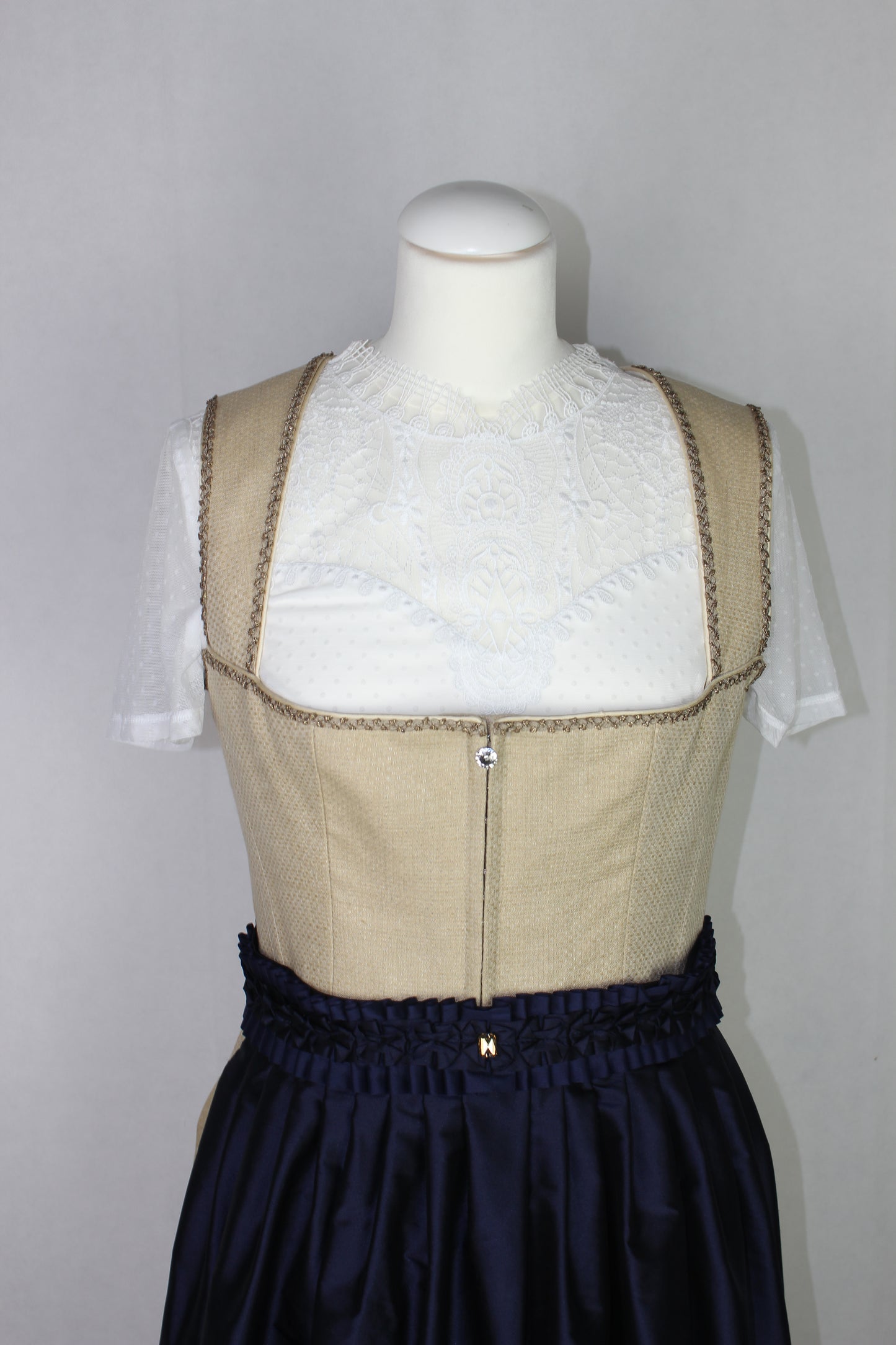 Erbstücke© Dirndl Lignum