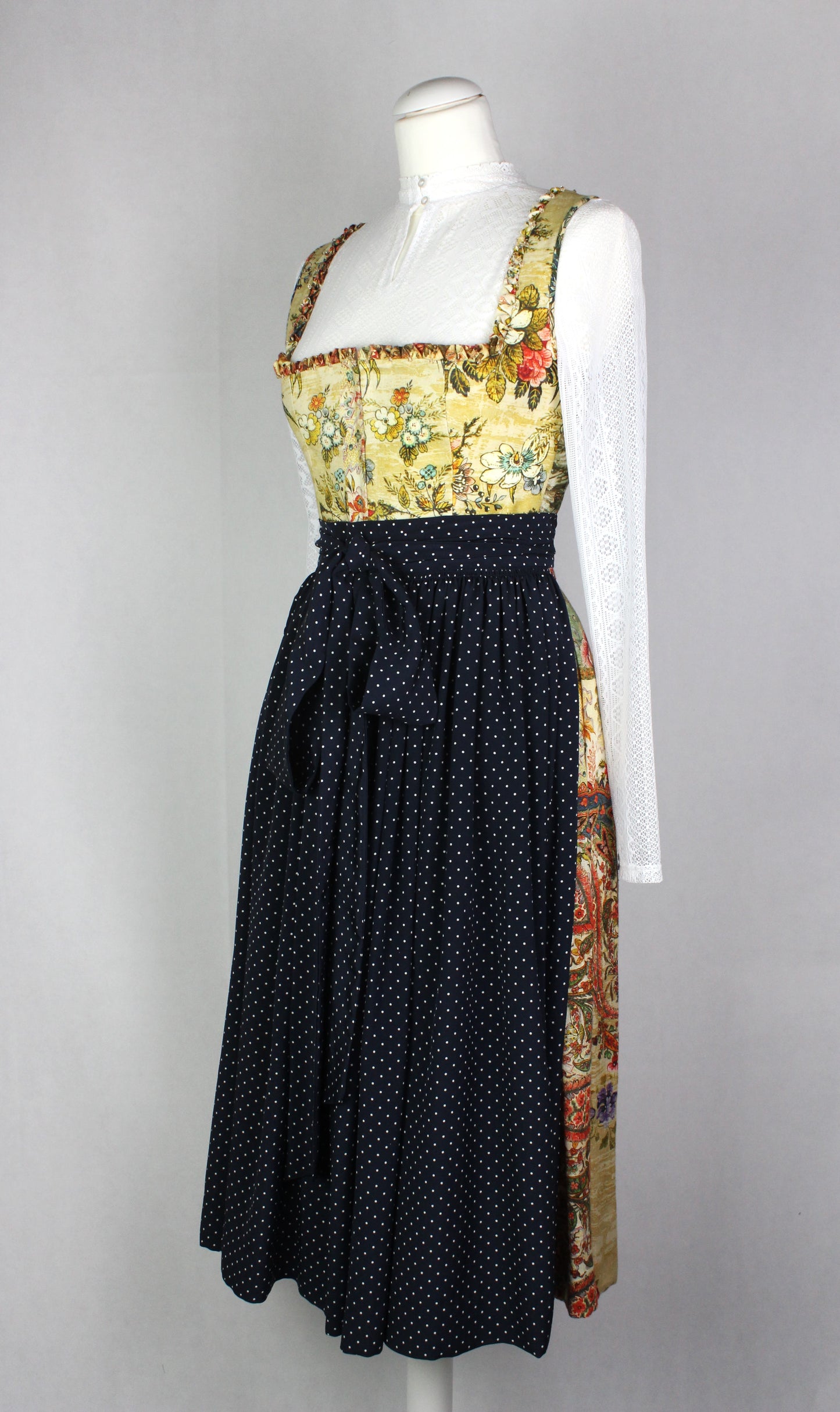 Erbstücke© Dirndl Toscana