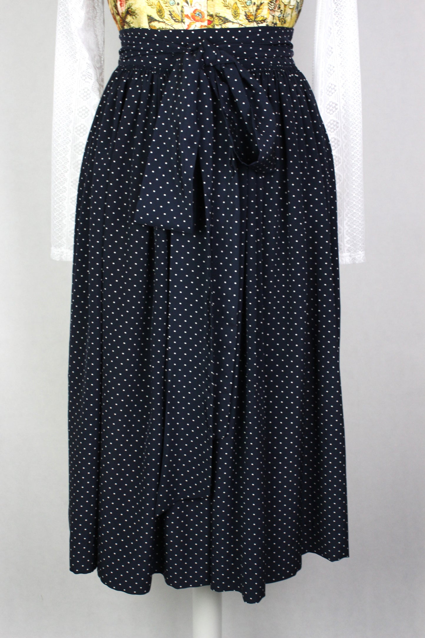 Erbstücke© Dirndl Toscana