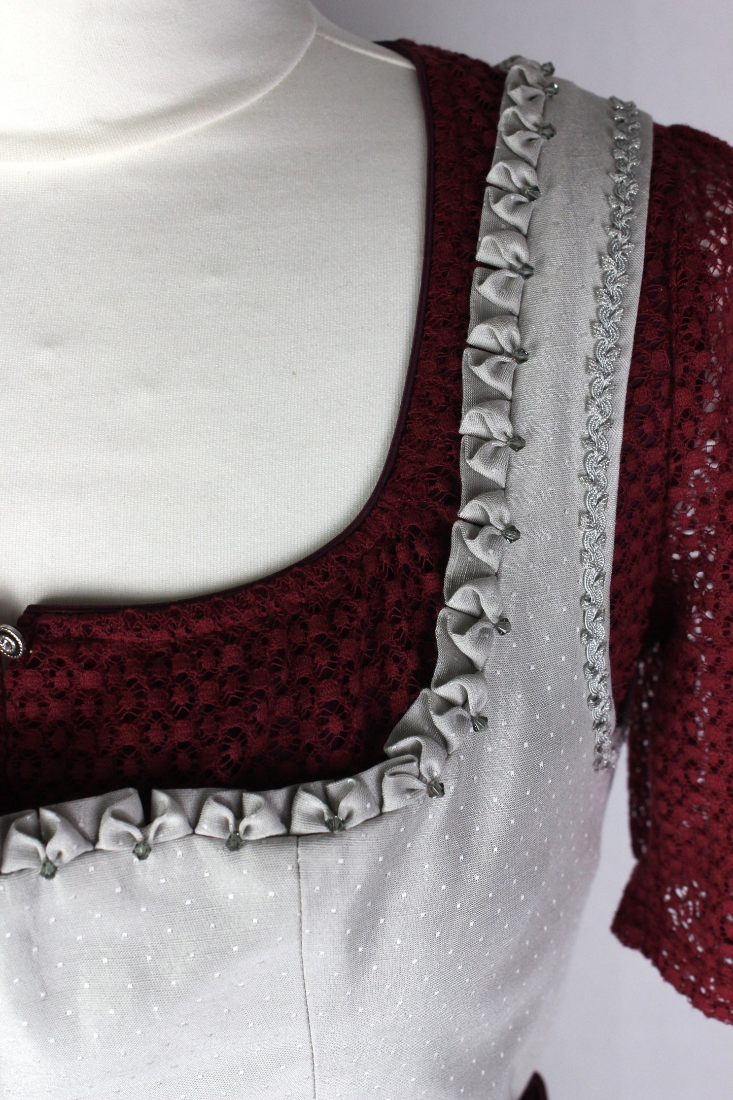 Erbstücke© Dirndl Afterglow