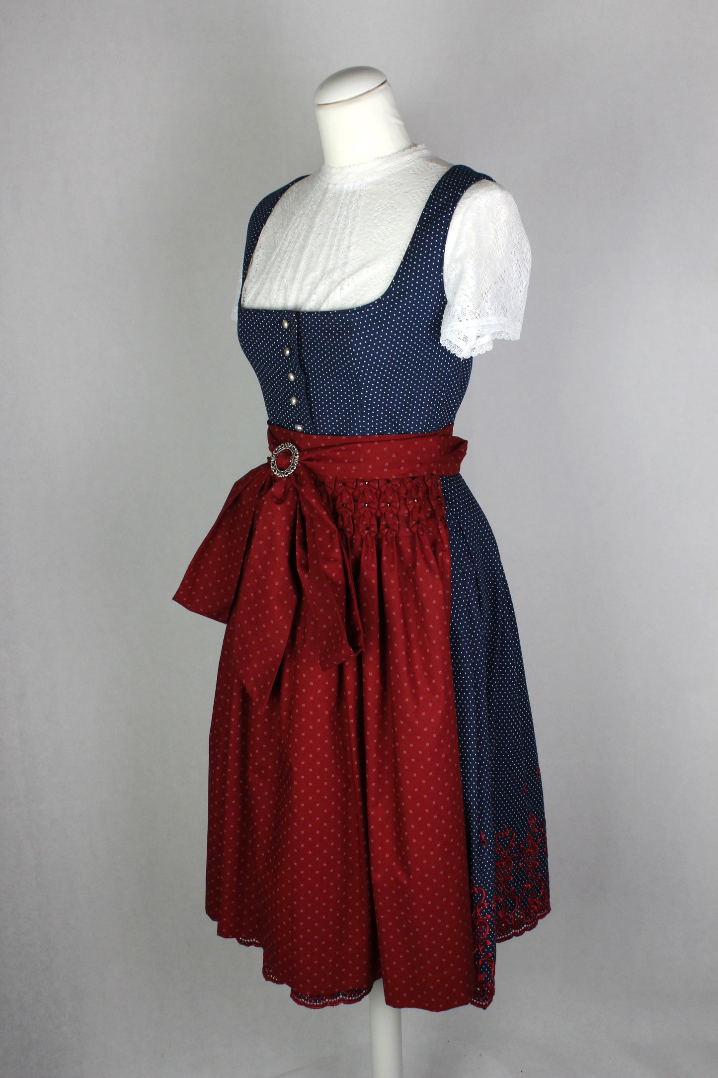Erbstücke© Kärntner Dirndl
