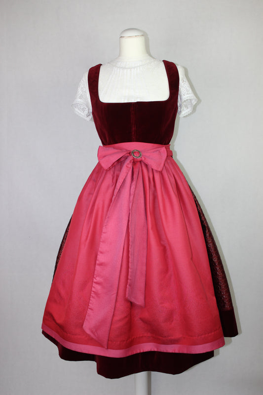 Erbstücke© Dirndl Bacas