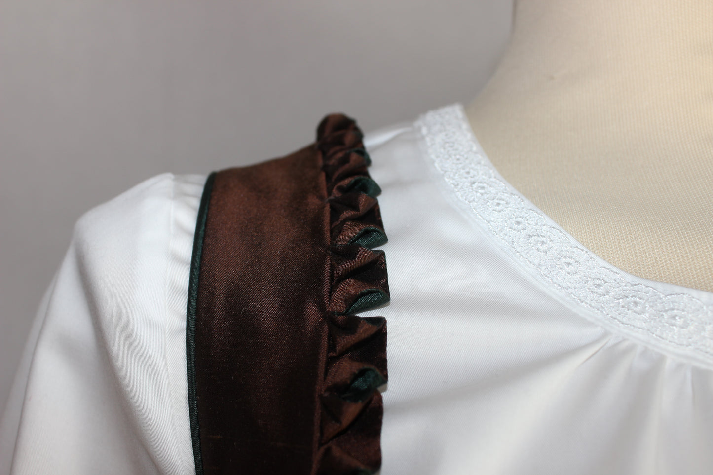 Erbstücke© Dirndl Aereus