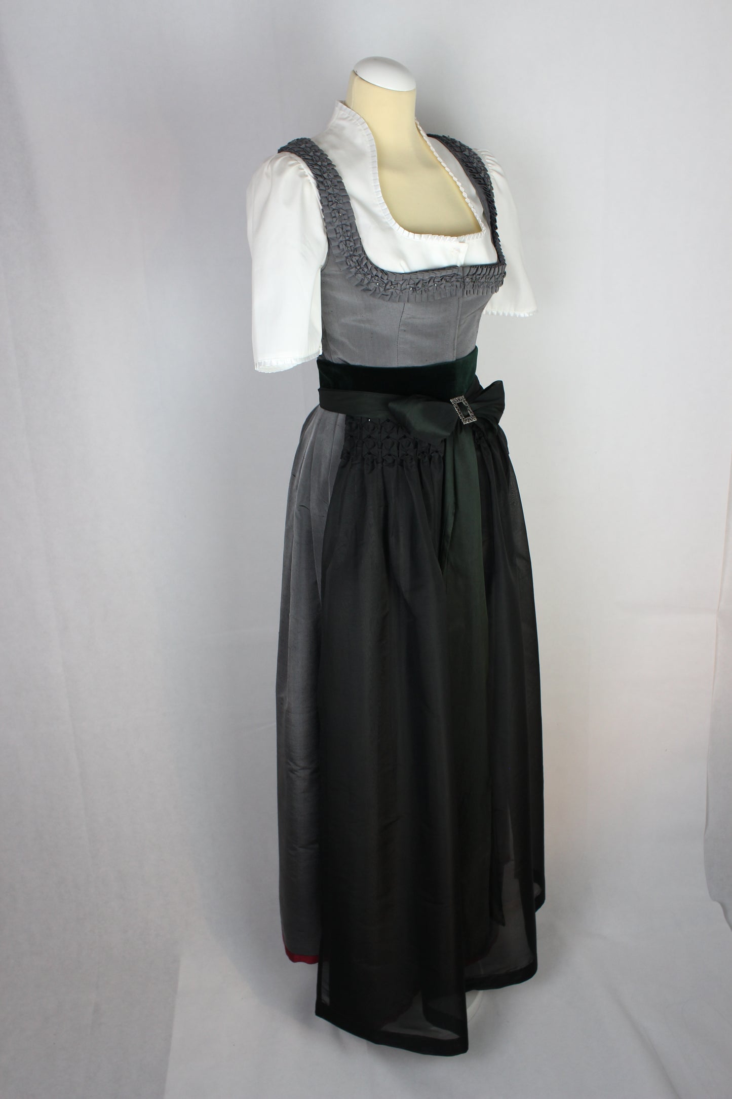 Erbstücke© Dirndl Fumo