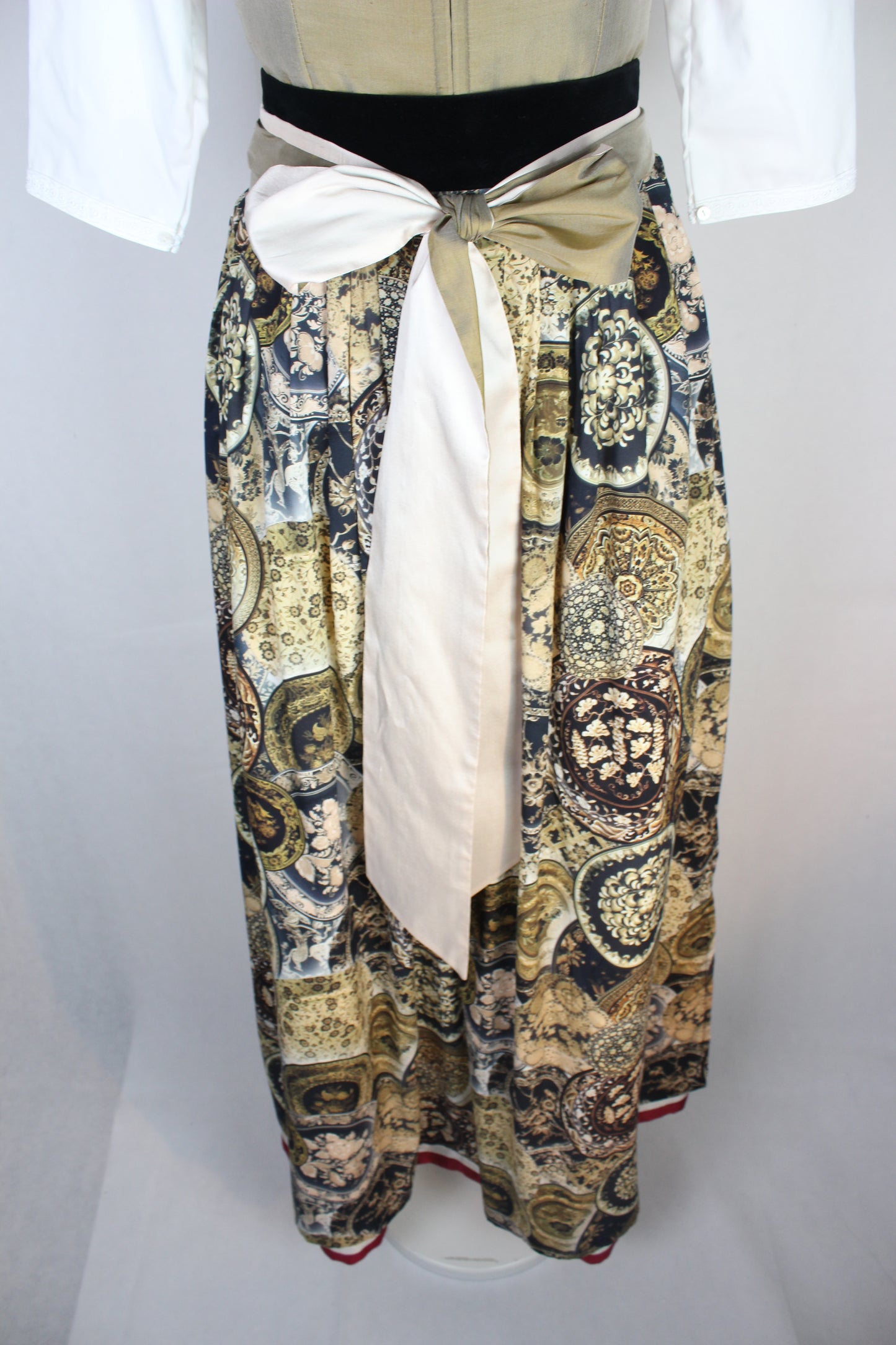 Erbstücke© Dirndl Aurum