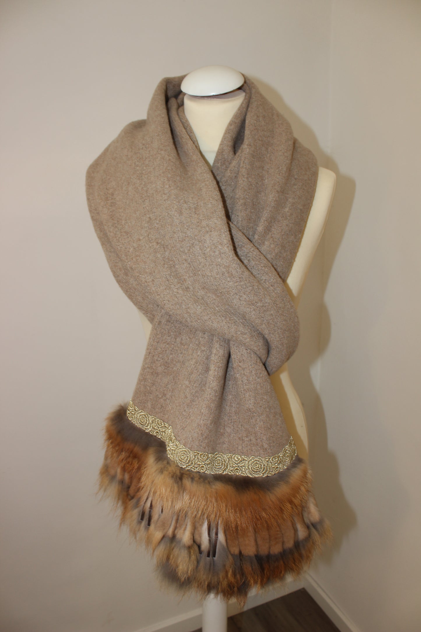 Erbstücke© Fuchs Schal