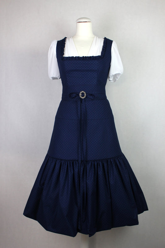 Erbstücke© Dirndl Oceanus