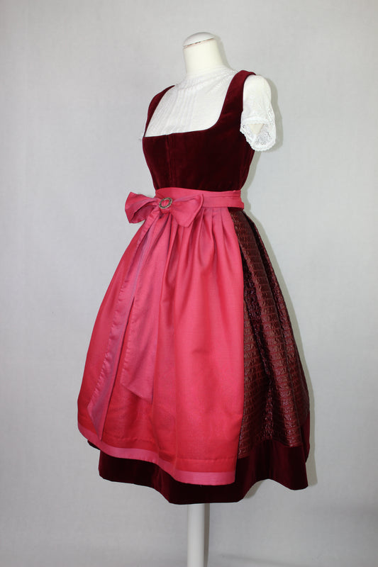 Erbstücke© Dirndl Bacas